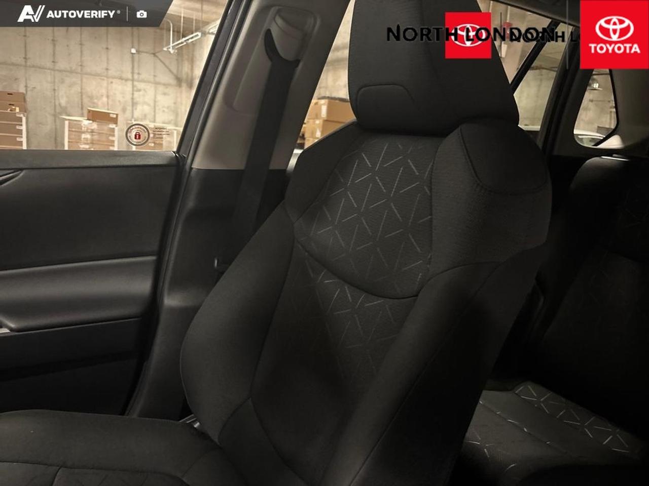 2025 Toyota RAV4 Hybrid XLE 4dr All-Wheel Drive Photo