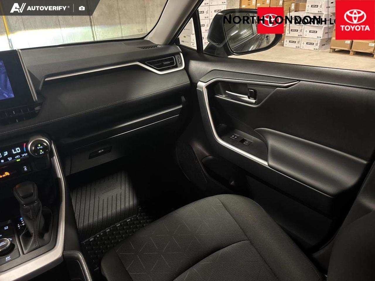 2025 Toyota RAV4 Hybrid XLE 4dr All-Wheel Drive Photo