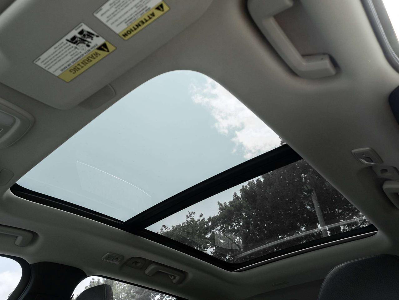2024 Volvo XC90 PLUS^Harman Kardon^21"Alloy W^CPO rate fr 2.99%* Photo