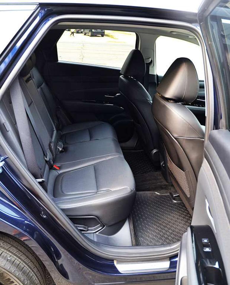 2026 Hyundai Tucson ULTIMATE EDITION AWD HYBRID+ Plug In Electric Photo