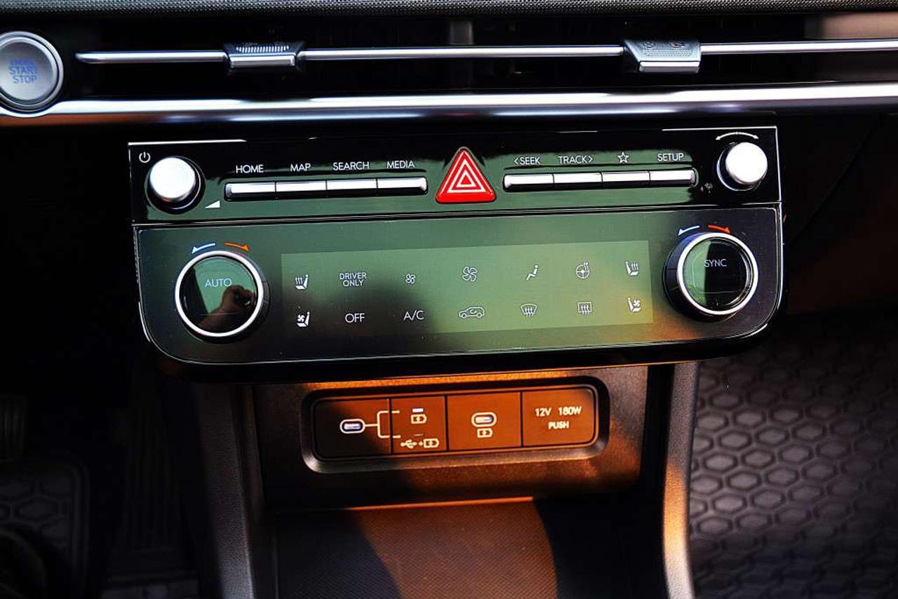 2026 Hyundai Tucson ULTIMATE EDITION AWD HYBRID+ Plug In Electric Photo