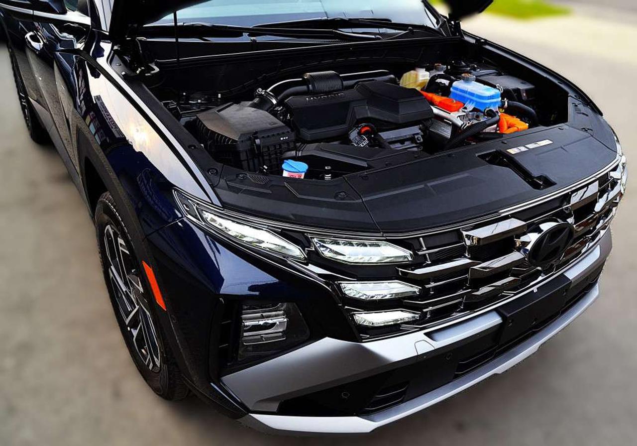 2026 Hyundai Tucson ULTIMATE EDITION AWD HYBRID+ Plug In Electric Photo
