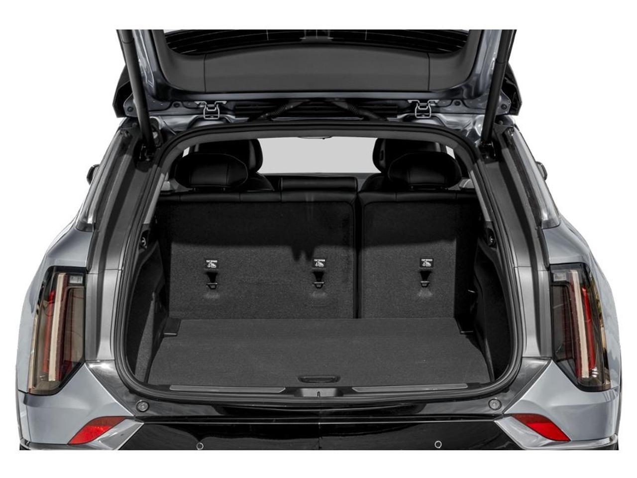 2027 Cadillac OPTIQ Luxury 4dr Photo