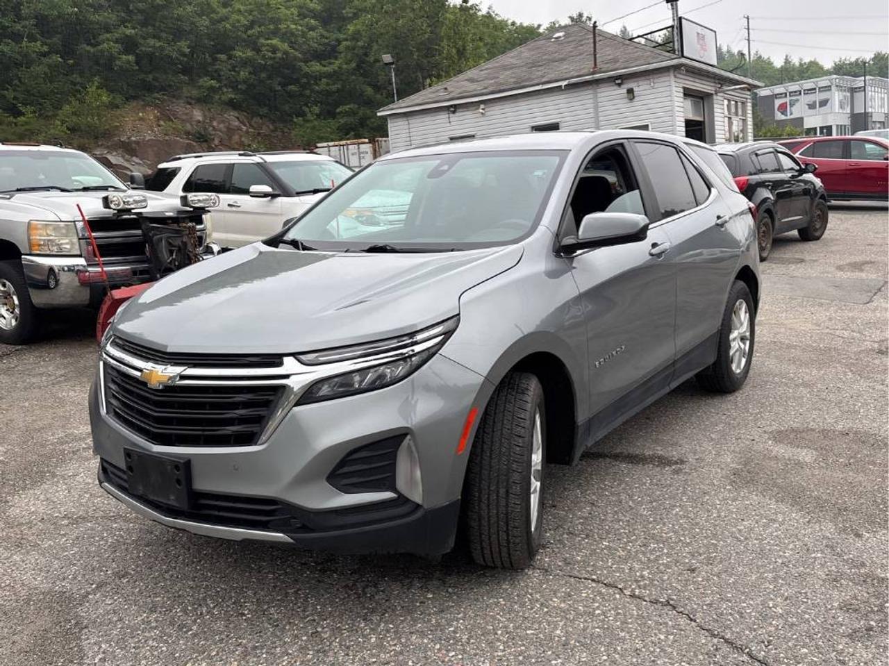 Used 2023 Chevrolet Equinox LT All-wheel Drive for sale in Pembroke, ON