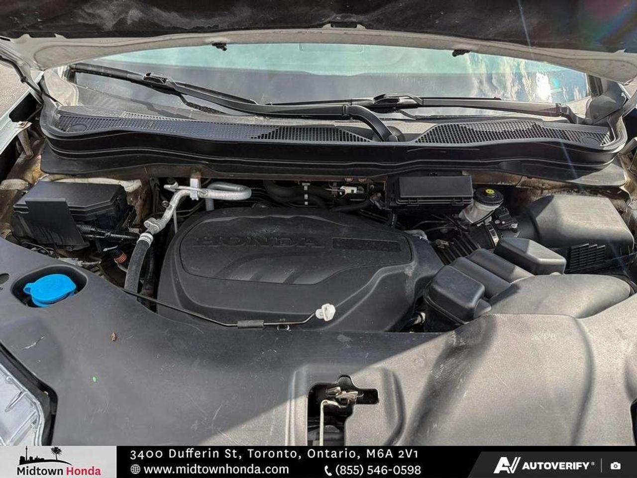 2022 Honda Pilot Touring 8-Passenger AWD Photo