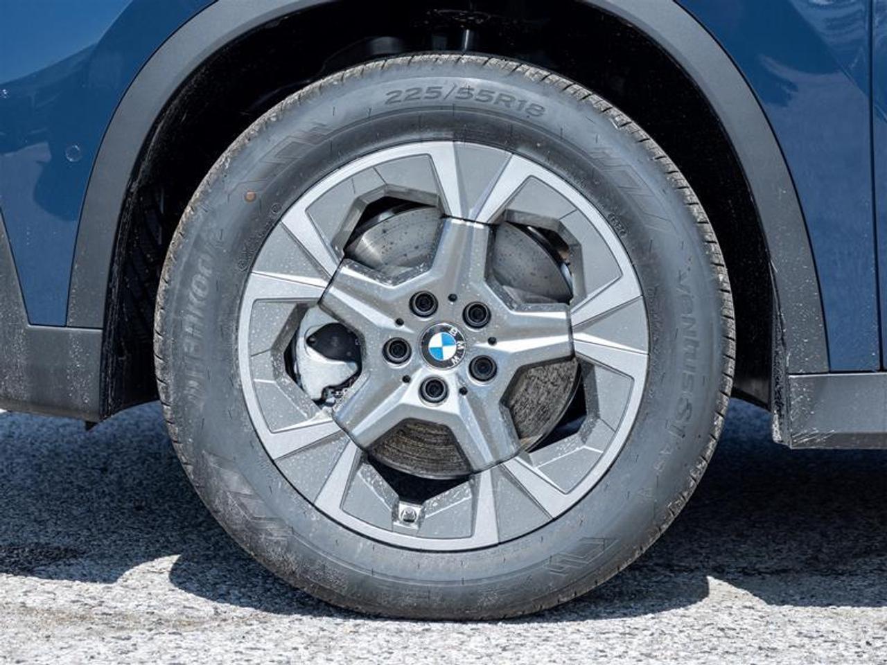 2026 BMW X1 xDrive28i 4dr All-wheel Drive Sports Activity Vehicle Photo4