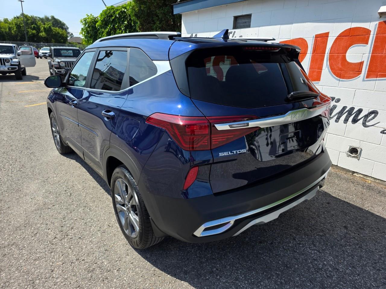 2023 Kia Seltos EX 4dr Front-Wheel Drive Photo