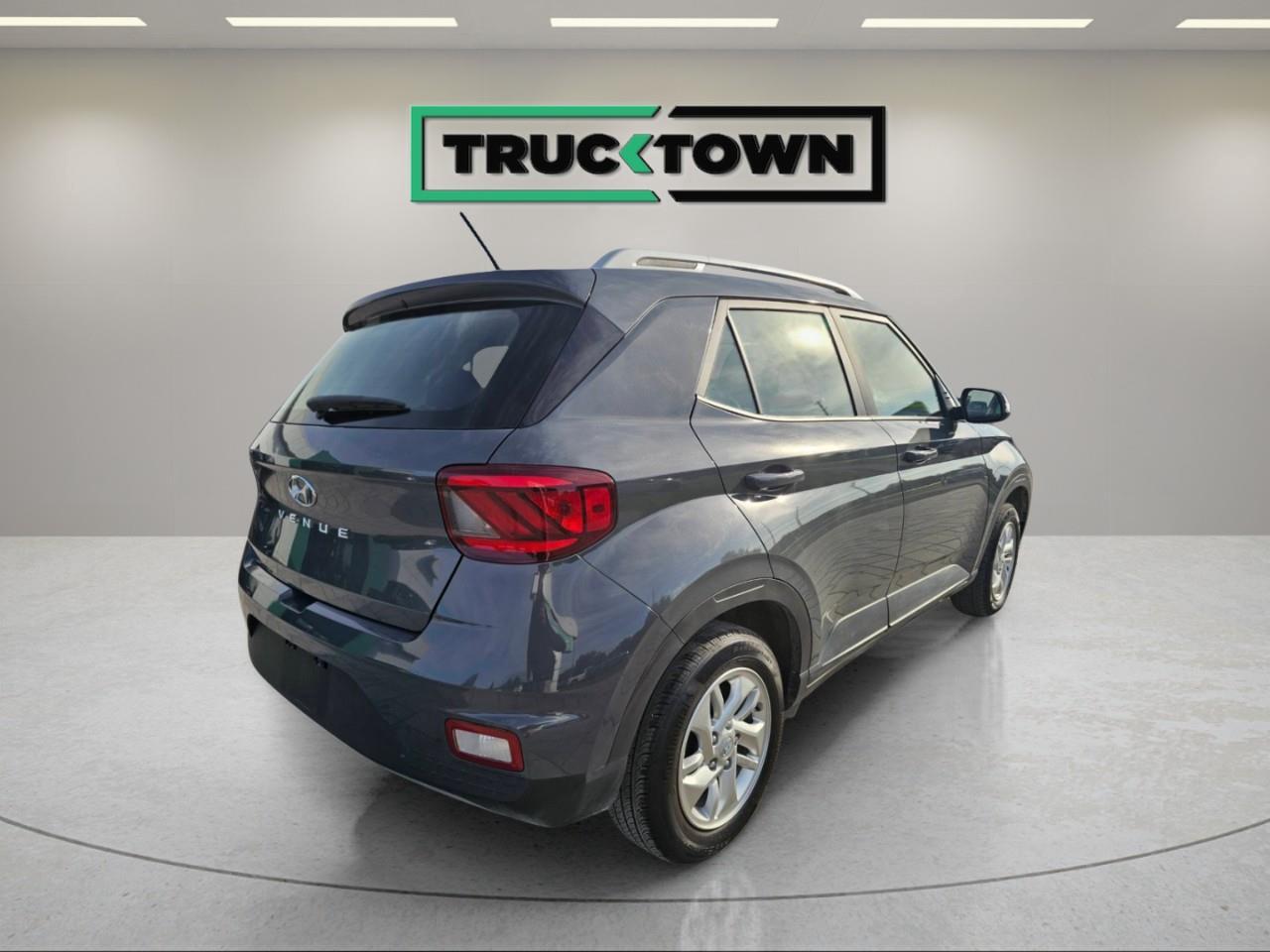 2026 Hyundai Venue Preferred 4dr Front-Wheel Drive Photo