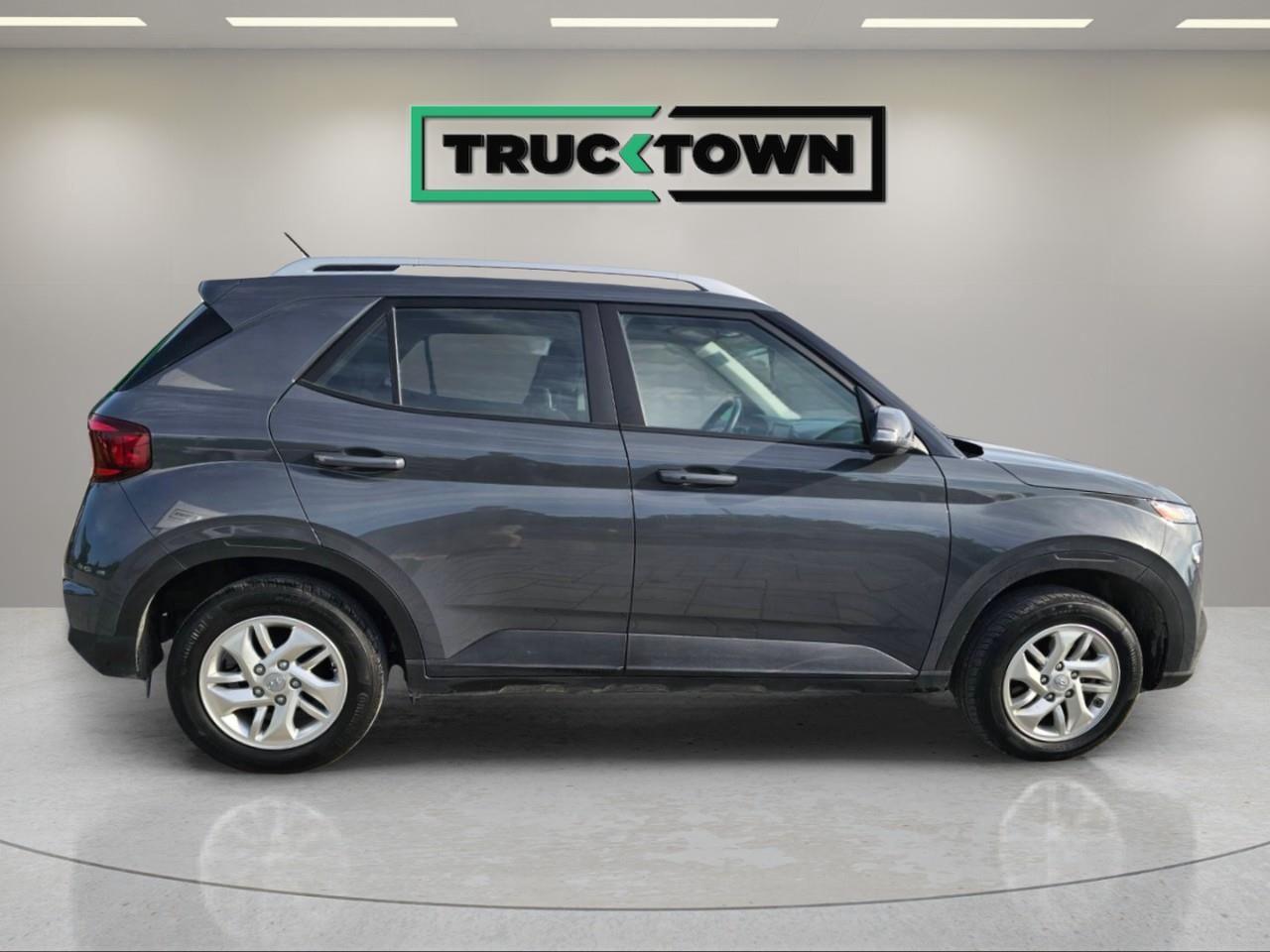 2026 Hyundai Venue Preferred 4dr Front-Wheel Drive Photo