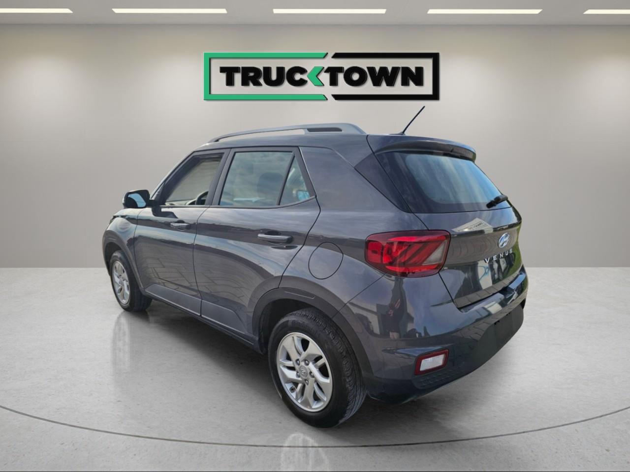 2026 Hyundai Venue Preferred 4dr Front-Wheel Drive Photo