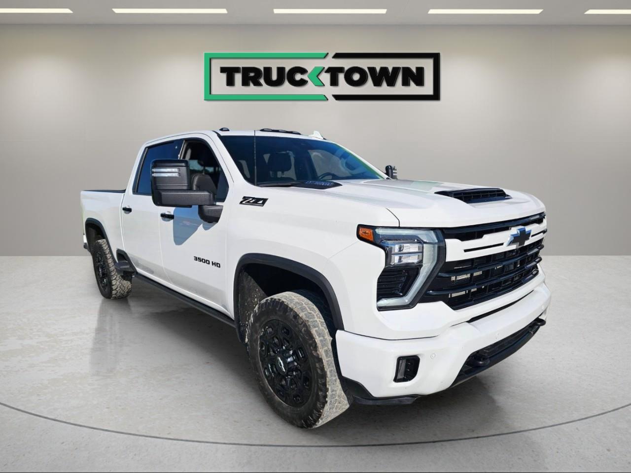 2024 Chevrolet Silverado 3500HD  Photo