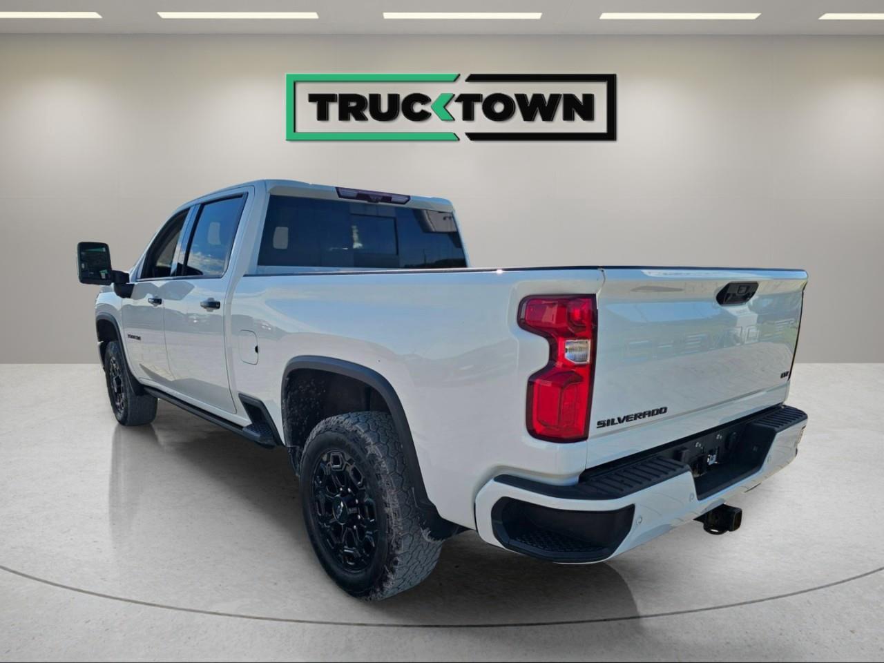 2024 Chevrolet Silverado 3500HD  Photo