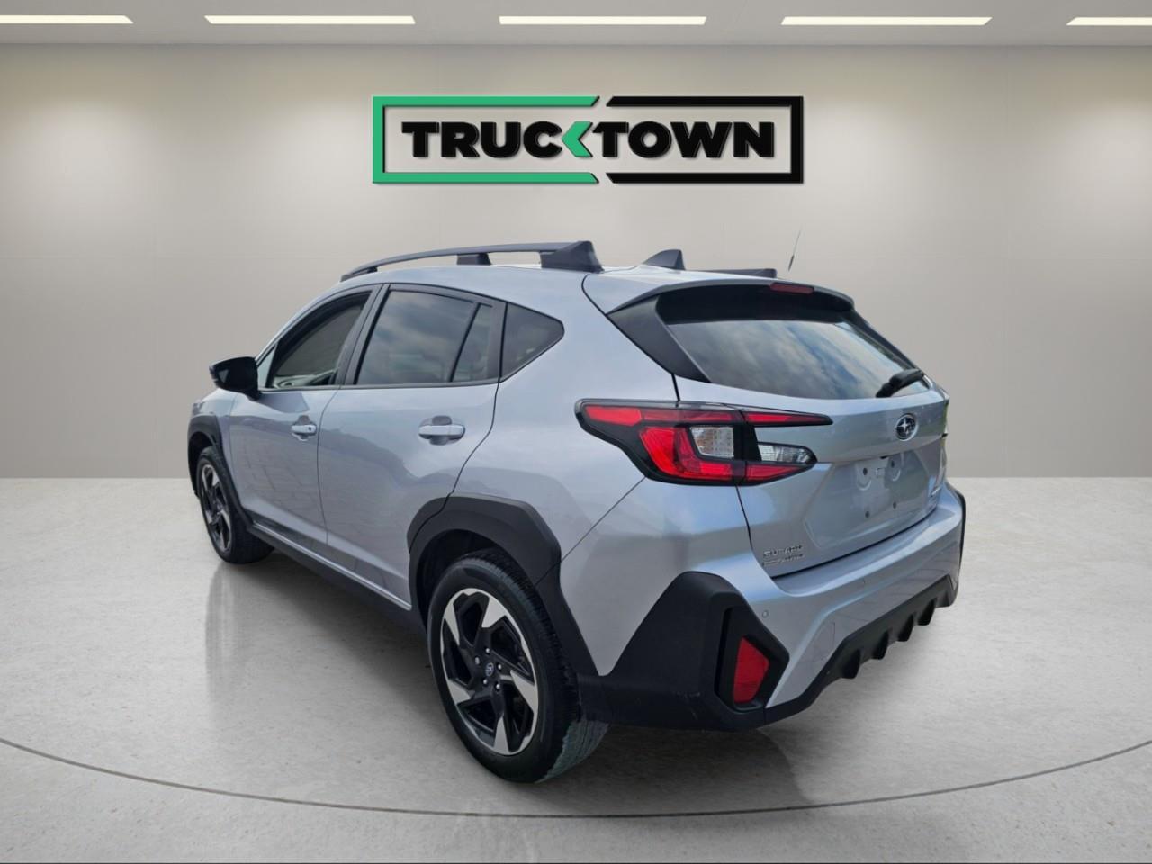 2024 Subaru Crosstrek Limited 4dr All-Wheel Drive Photo
