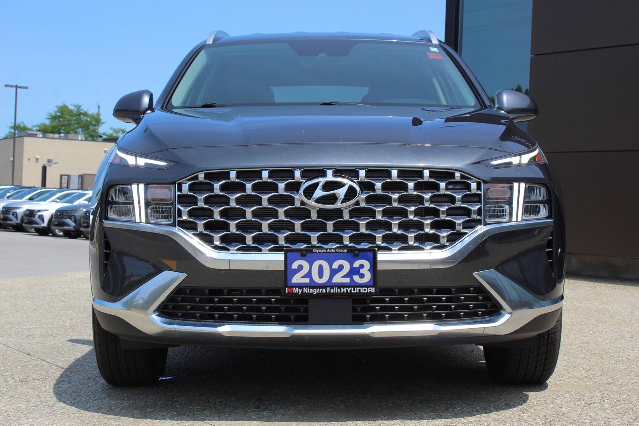 2023 Hyundai Santa Fe Preferred Photo1