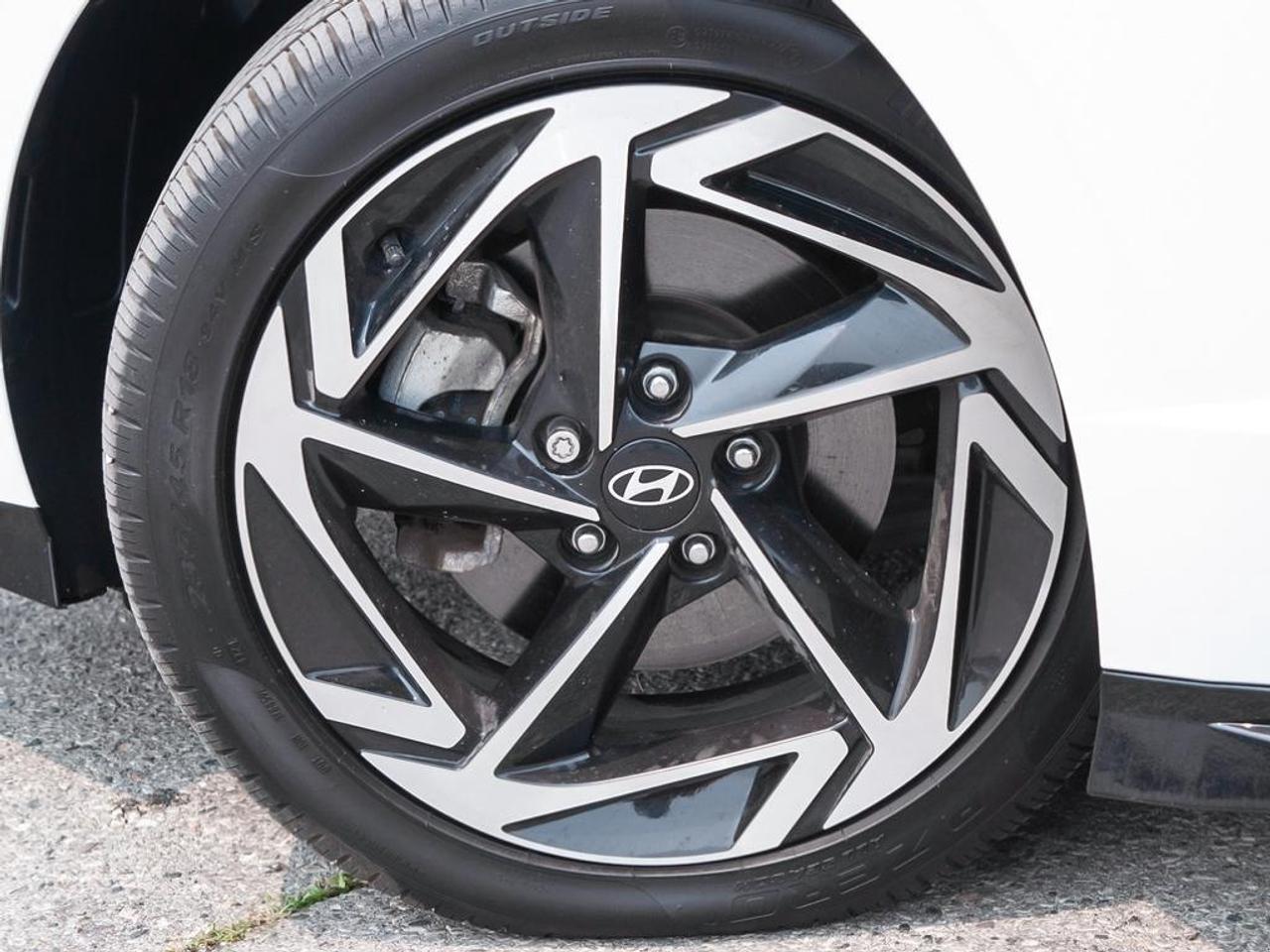 2025 Hyundai Sonata Preferred-Trend 4dr All-Wheel Drive Sedan Photo
