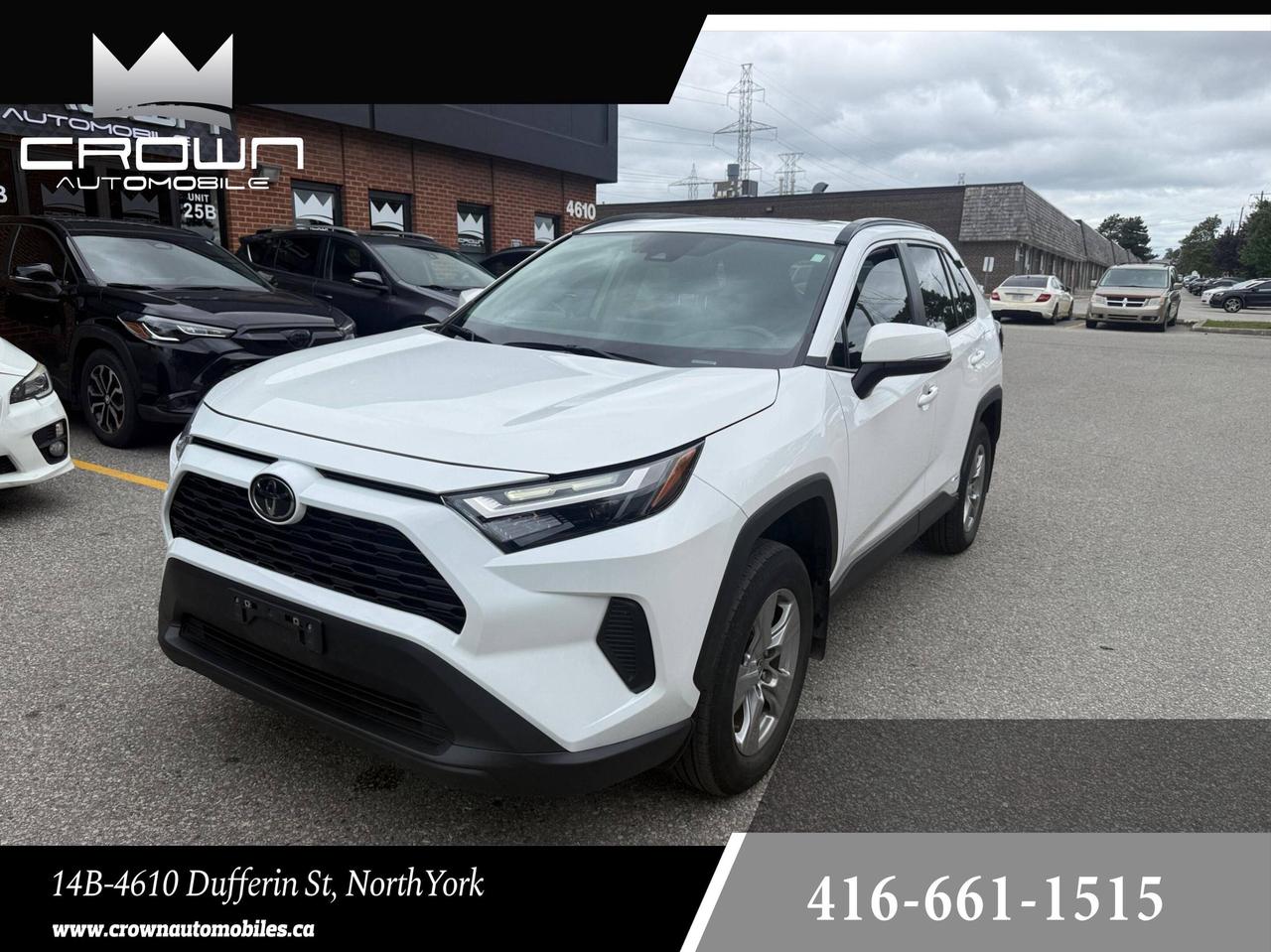 2025 Toyota RAV4 Hybrid XLE AWD, ONE OWNER, ACCIDENT FREE Photo