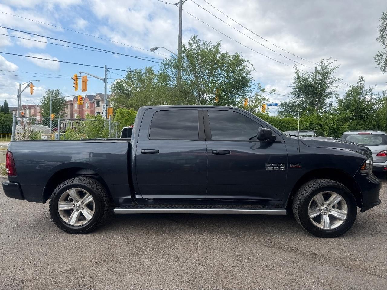 2016 Dodge Ram 1500 Sport Photo
