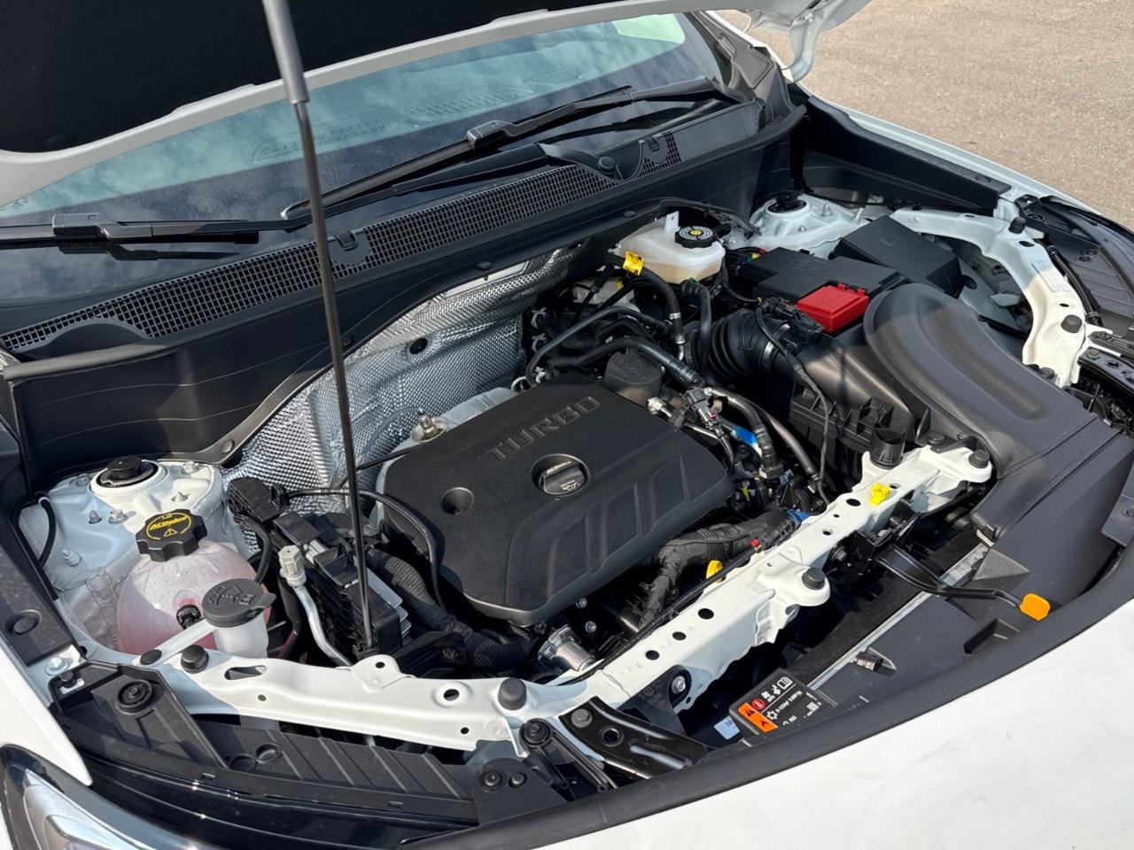 2026 Buick Encore GX Sport Touring AWD Photo