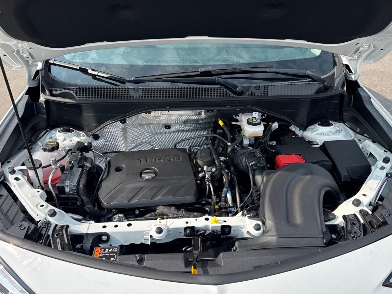 2026 Buick Encore GX Sport Touring AWD Photo