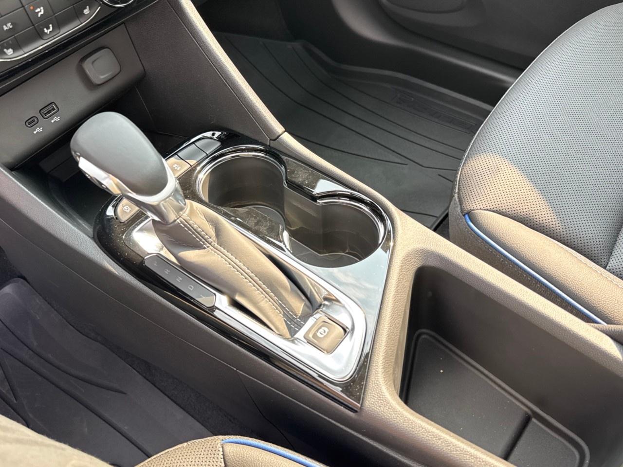 2026 Buick Encore GX Sport Touring AWD Photo