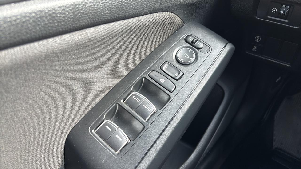 2024 Honda Civic 2.0L, Sunroof, Heated Seats & Steering Wheel Photo