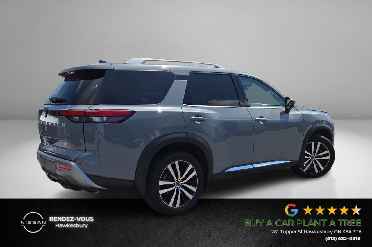 2024 Nissan Pathfinder Platinum Photo