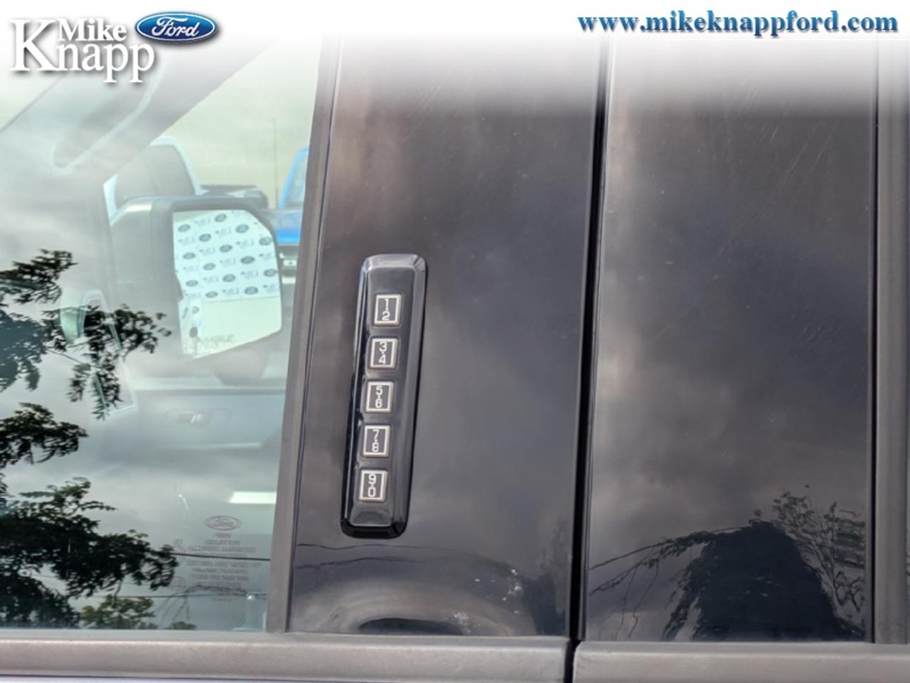 2019 Ford F-150 Lariat Photo