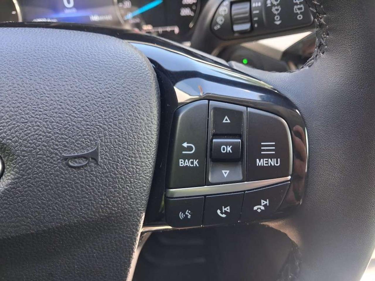 2022 Ford Escape SE AWD Photo