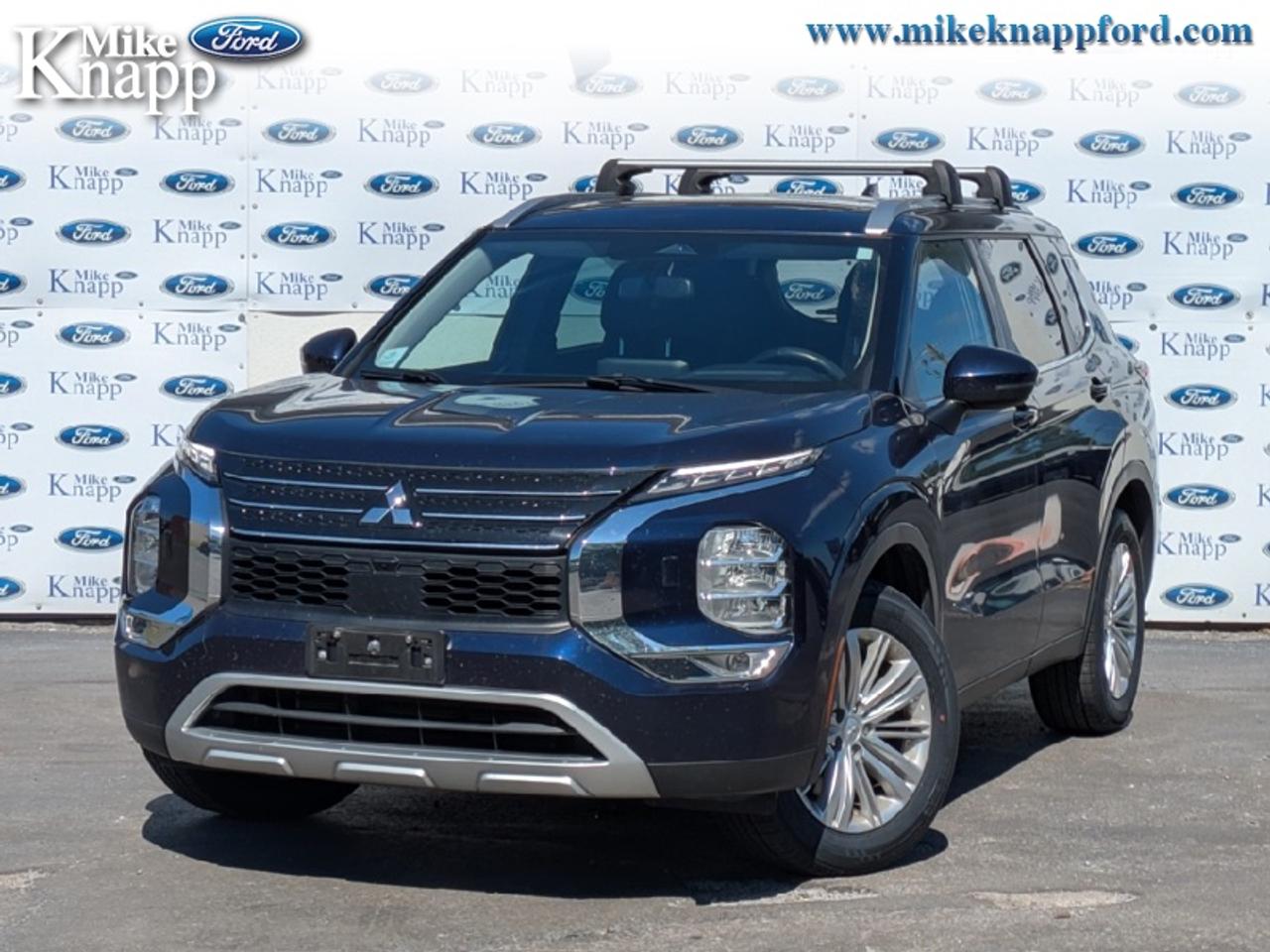 2023 Mitsubishi Outlander LE S-AWC Photo0