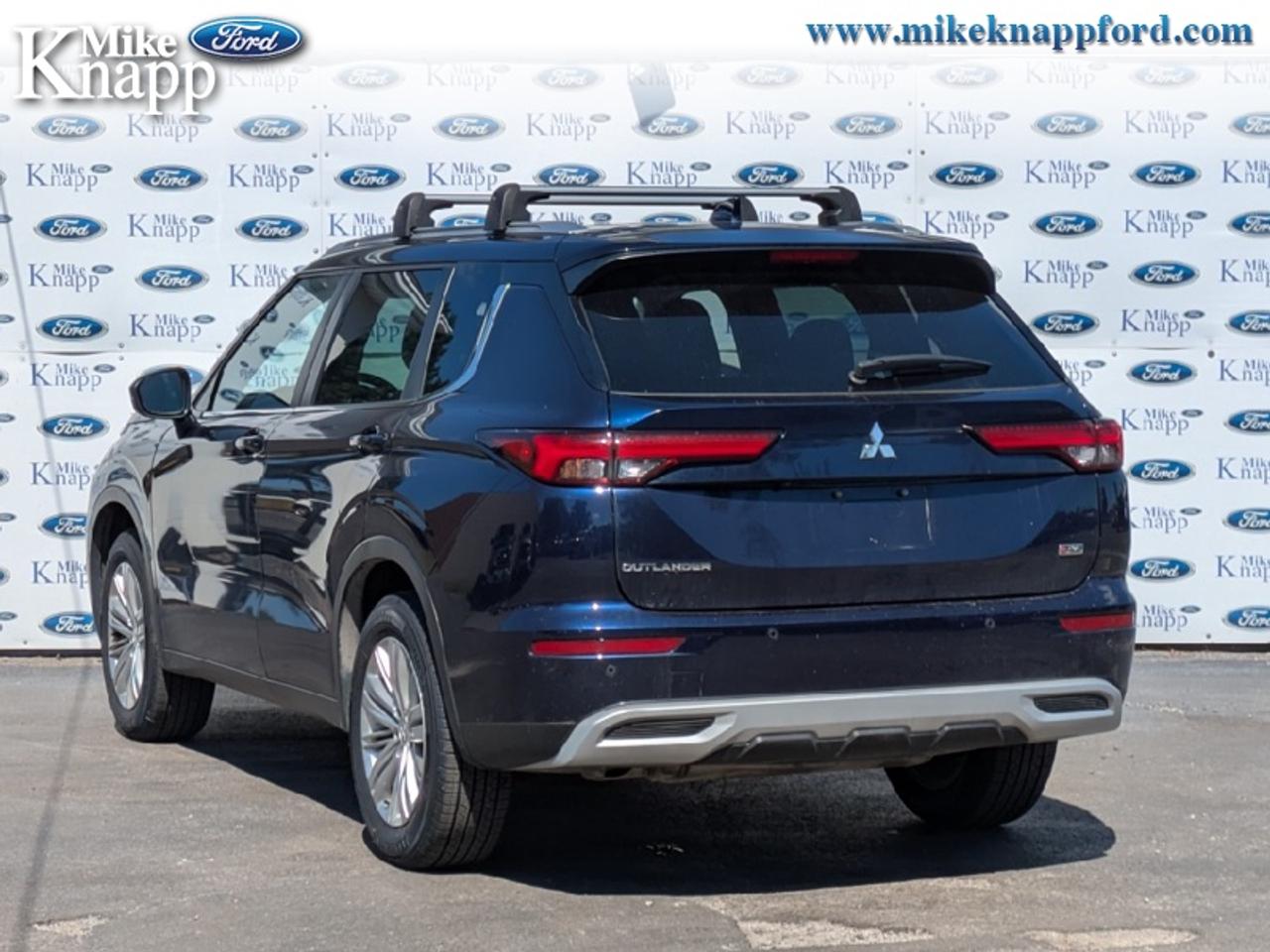 2023 Mitsubishi Outlander LE S-AWC Photo