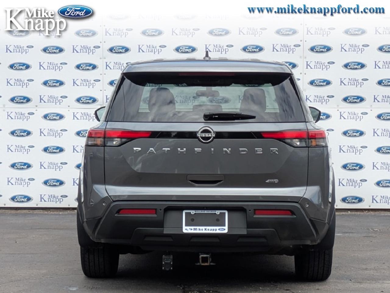 2022 Nissan Pathfinder S Photo