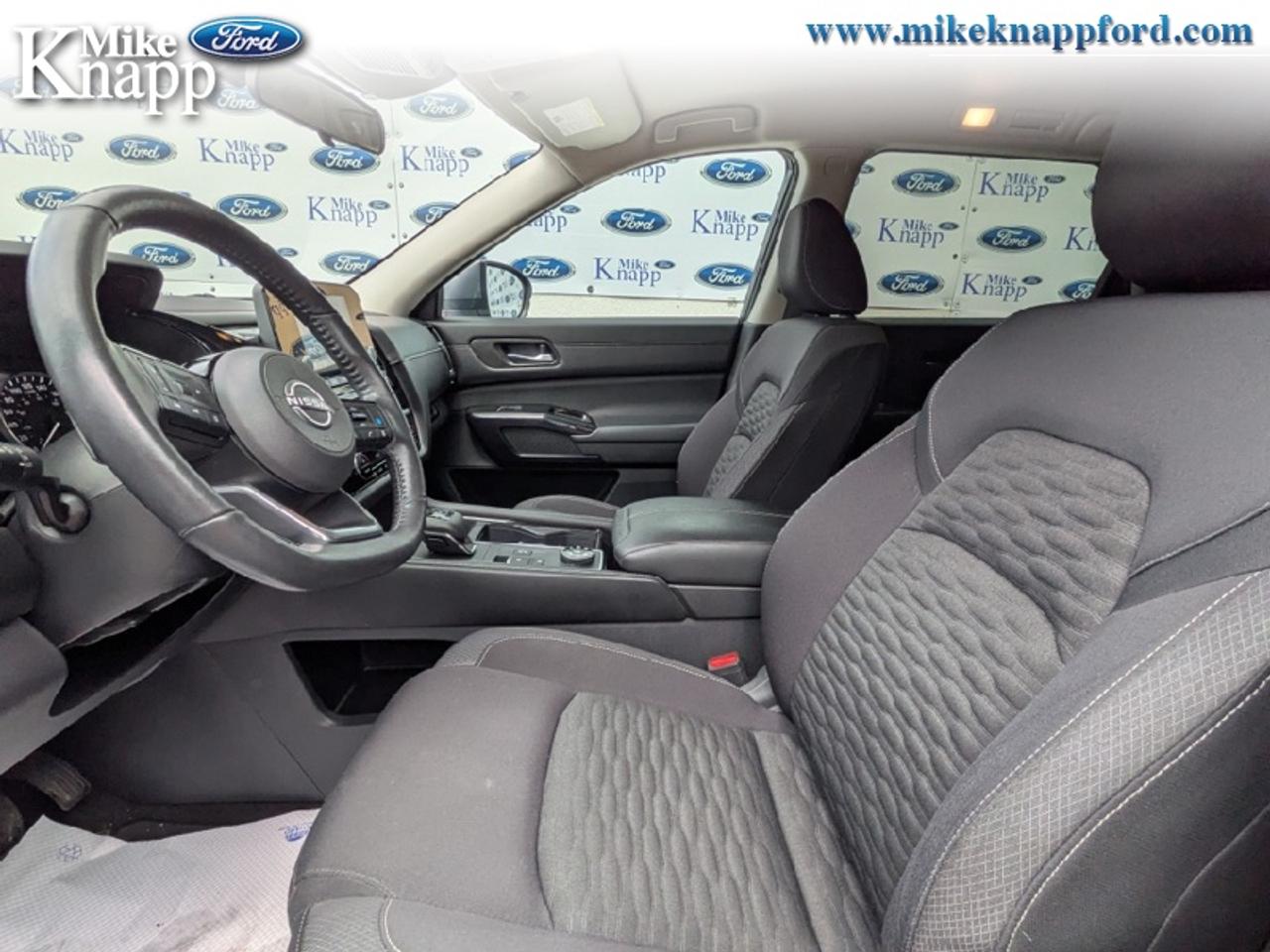 2022 Nissan Pathfinder S Photo