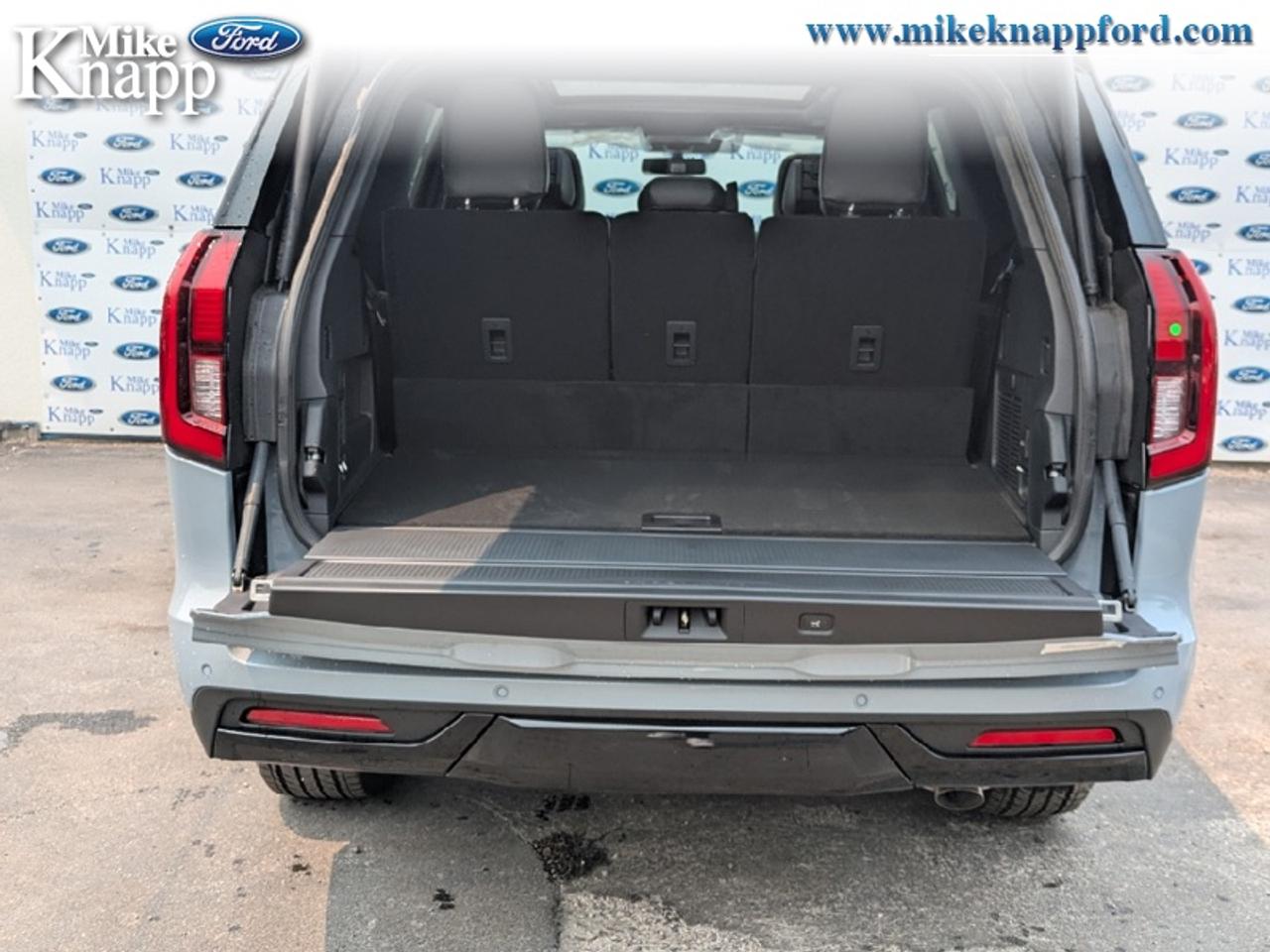 2027 Ford Expedition Platinum Photo0