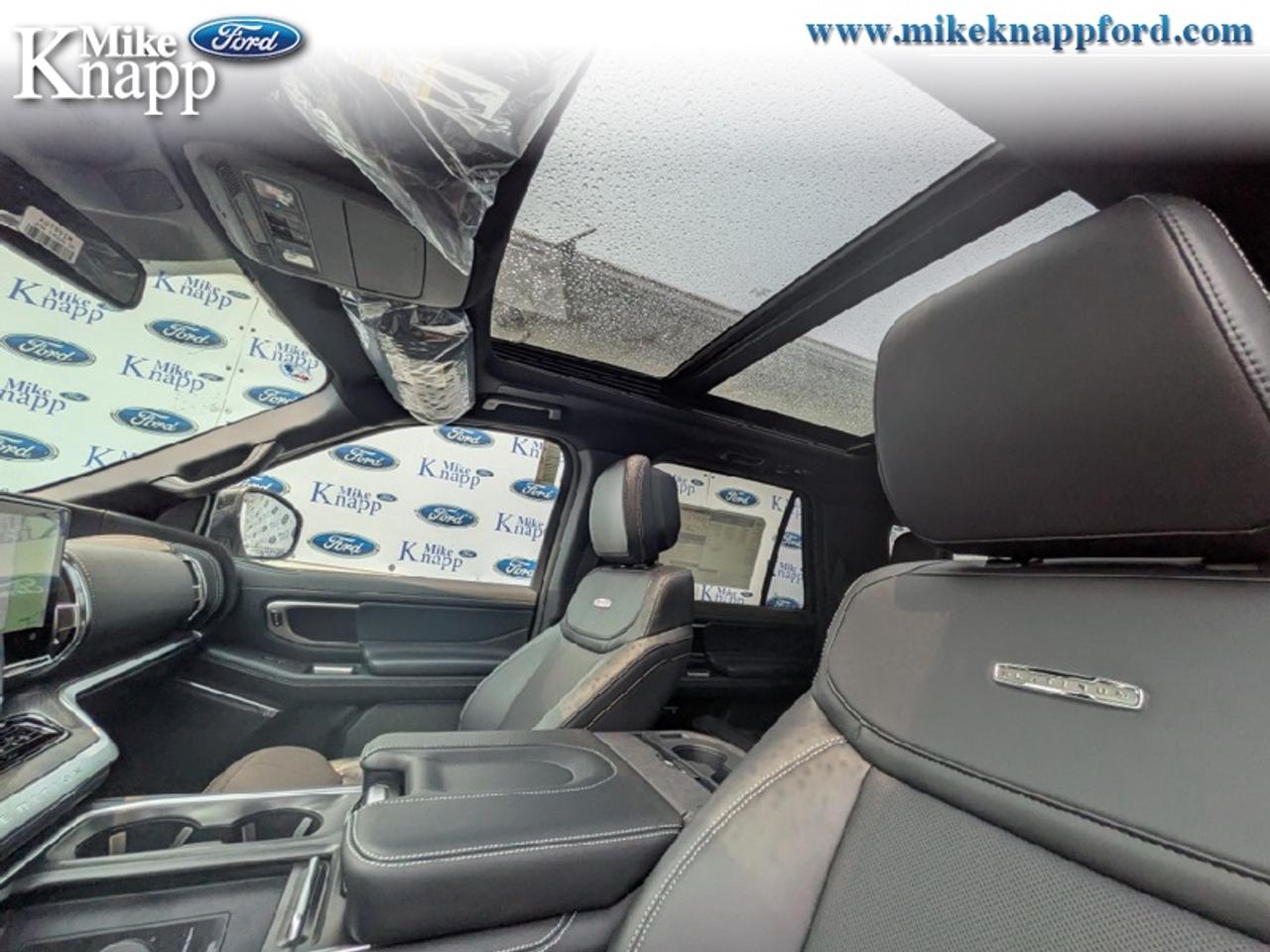 2027 Ford Expedition Platinum Photo