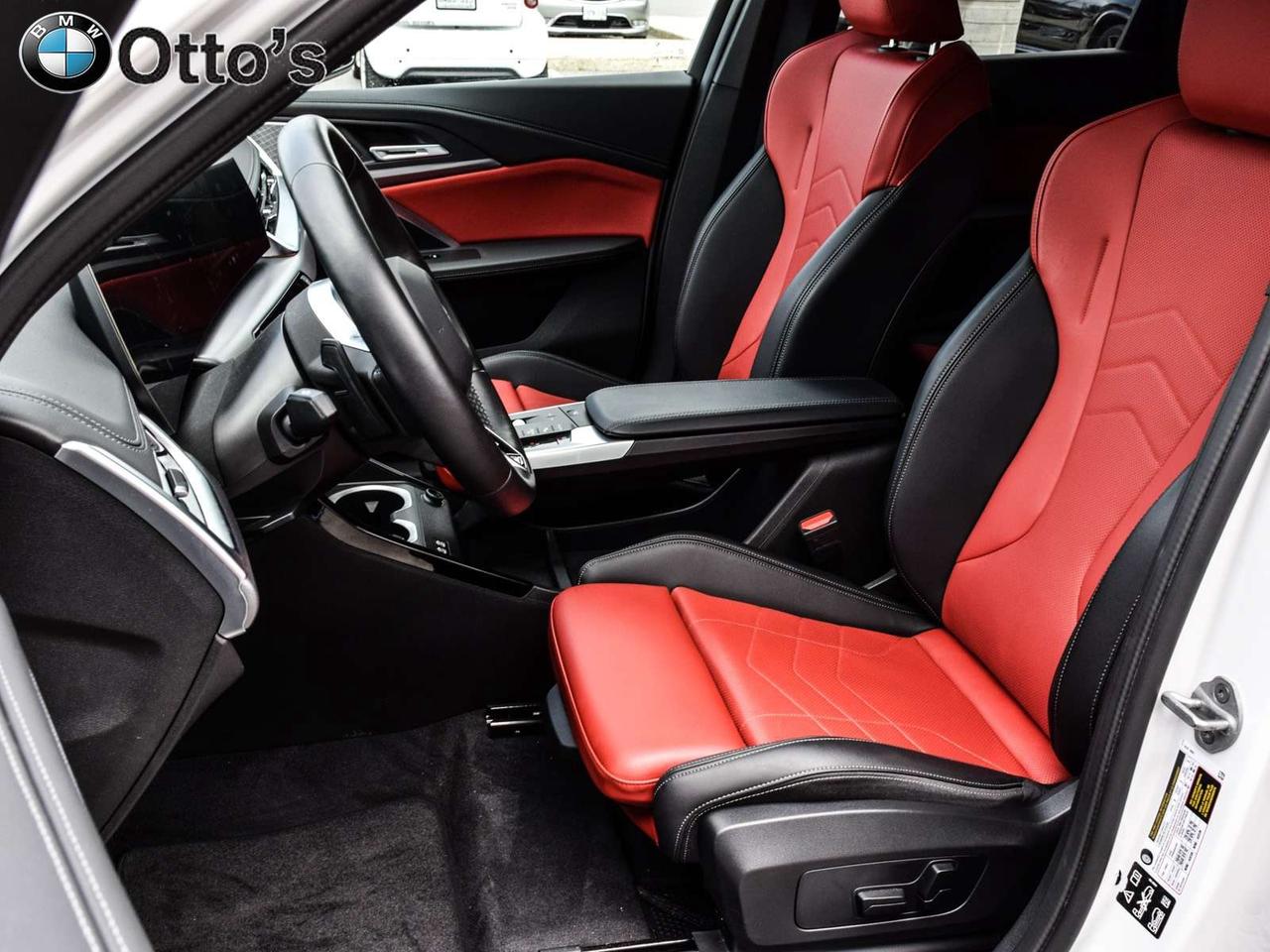 2025 BMW X1 xDrive28i Photo
