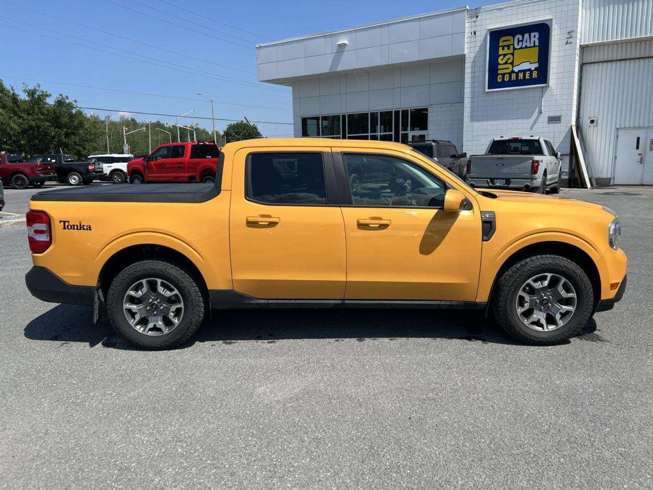 2022 Ford Maverick Lariat AWD SuperCrew Photo