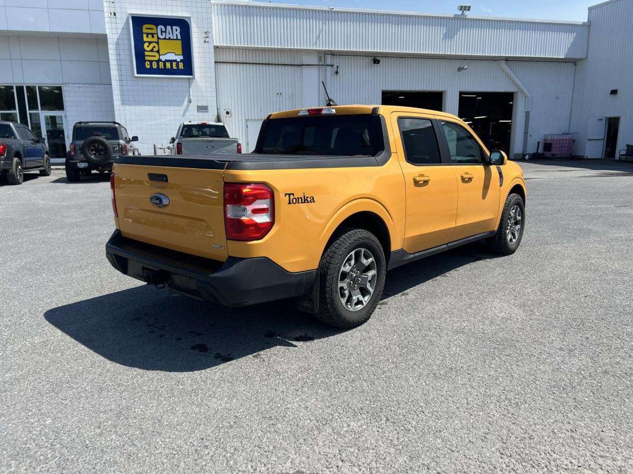 2022 Ford Maverick Lariat AWD SuperCrew Photo