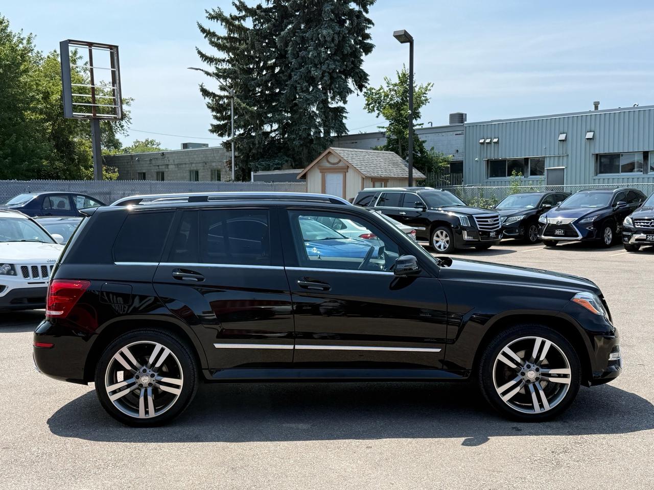 2015 Mercedes-Benz GLK-Class 4MATIC 4dr GLK 350  ONE OWNER LOW MILEAGE MINT Photo3