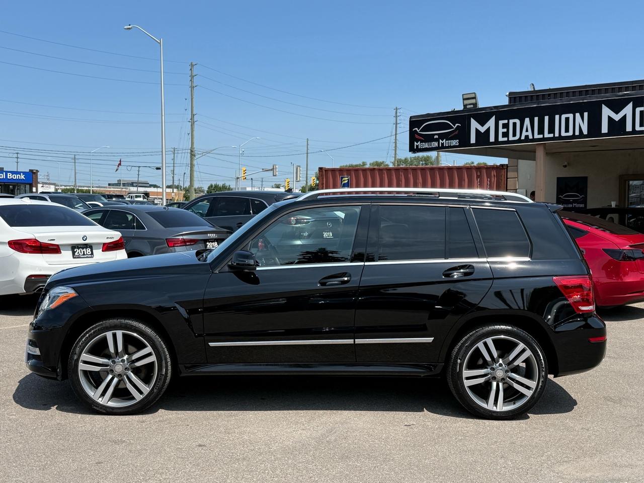 2015 Mercedes-Benz GLK-Class 4MATIC 4dr GLK 350  ONE OWNER LOW MILEAGE MINT Photo