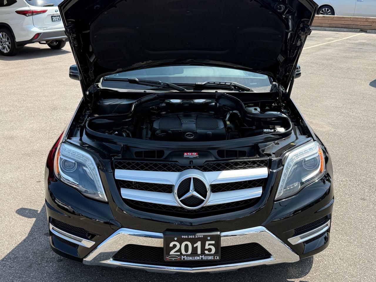 2015 Mercedes-Benz GLK-Class 4MATIC 4dr GLK 350  ONE OWNER LOW MILEAGE MINT Photo