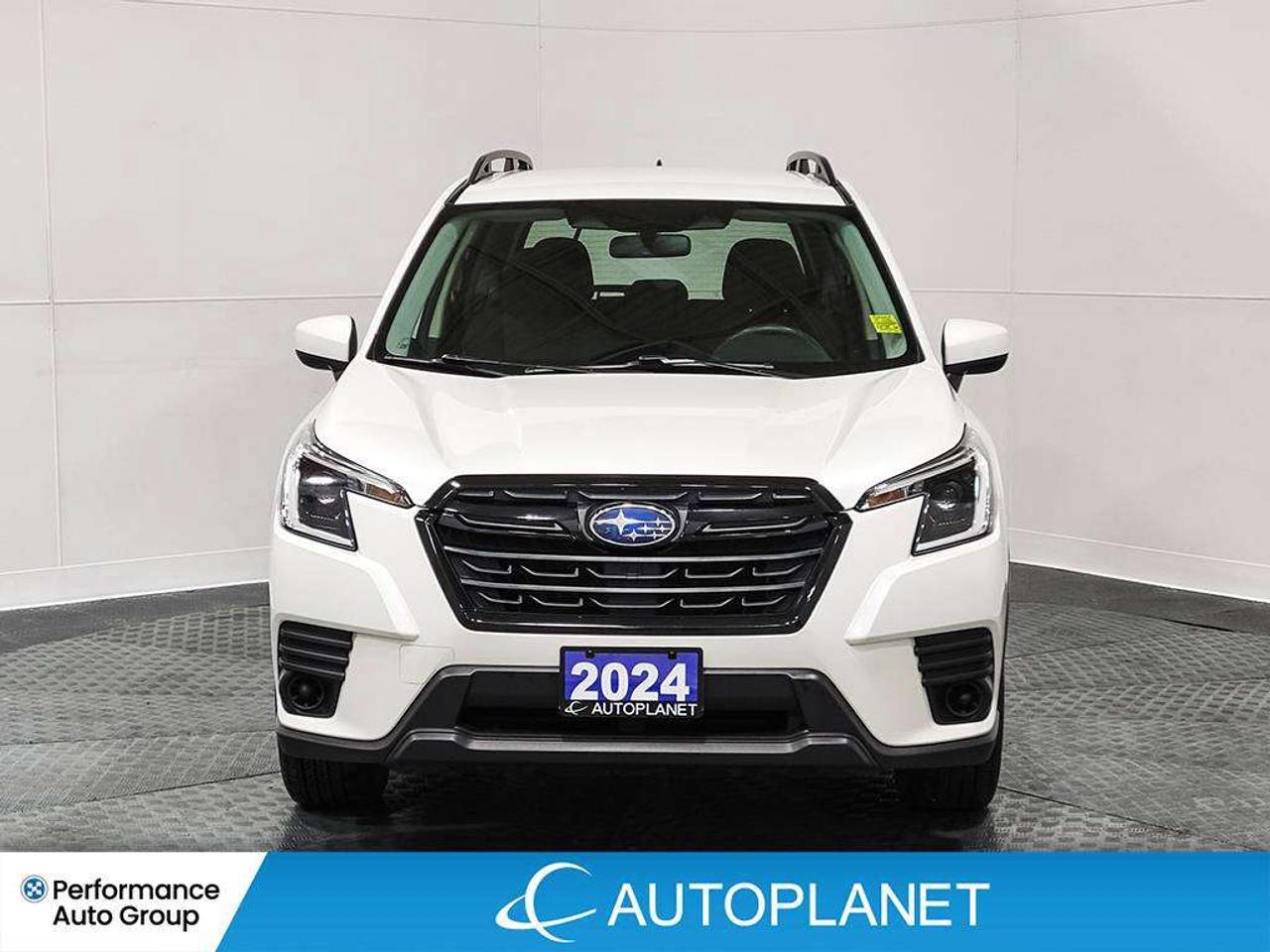 2024 Subaru Forester AWD, Apple CarPlay, Back Up Cam, Heated Seats! Photo1