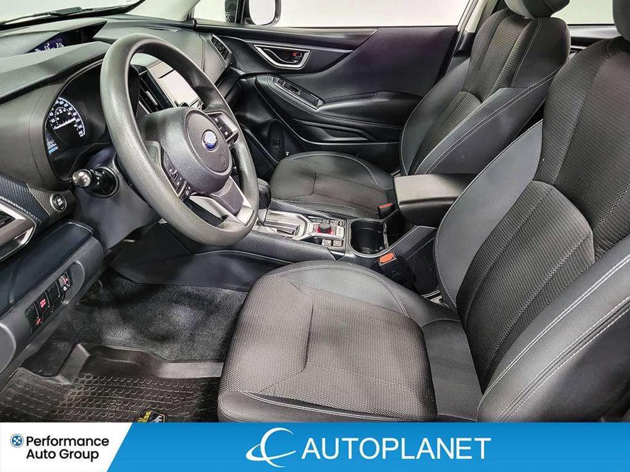 2024 Subaru Forester AWD, Apple CarPlay, Back Up Cam, Heated Seats! Photo