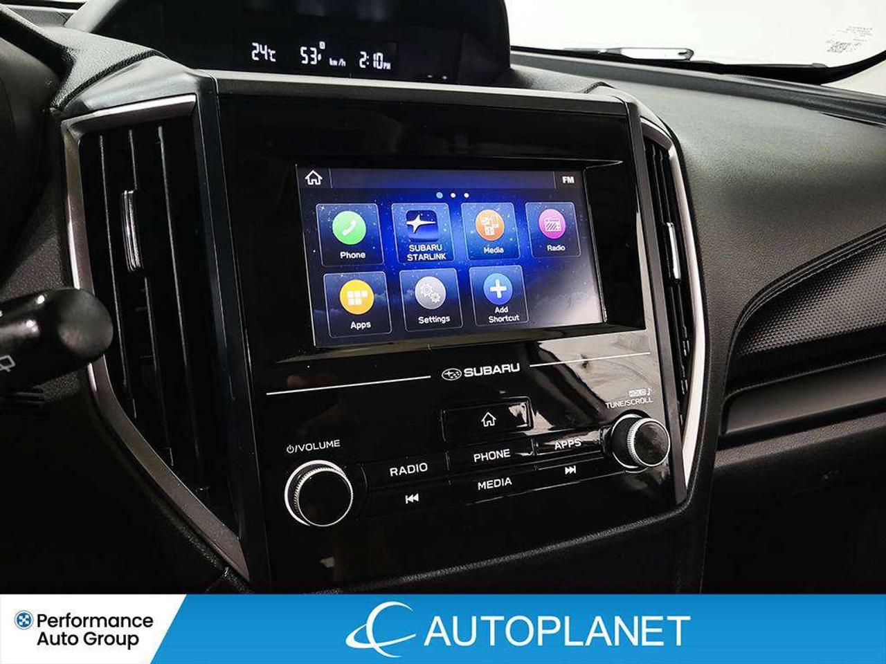 2024 Subaru Forester AWD, Apple CarPlay, Back Up Cam, Heated Seats! Photo