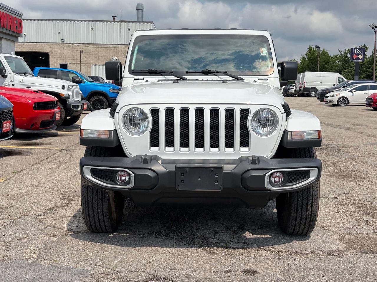 2021 Jeep Wrangler Sahara w/NAV, Alpine Sound System, Remote Starter Photo1