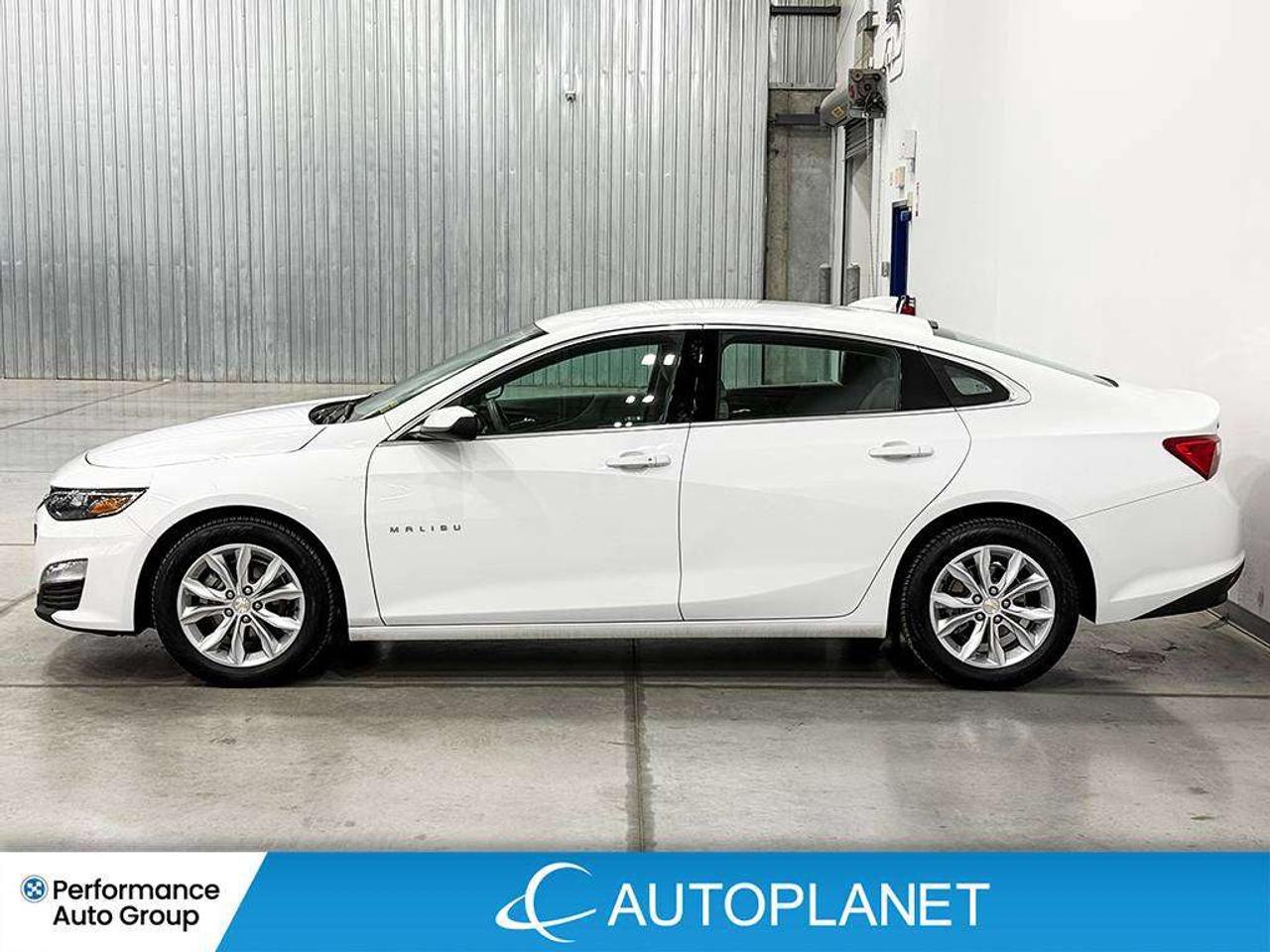 2025 Chevrolet Malibu 1LT, Turbo, Back Up Cam, Apple CarPlay! Photo