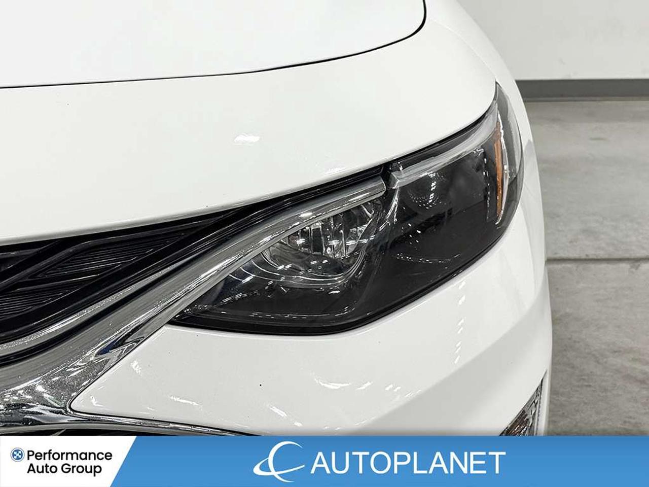 2025 Chevrolet Malibu 1LT, Turbo, Back Up Cam, Apple CarPlay! Photo