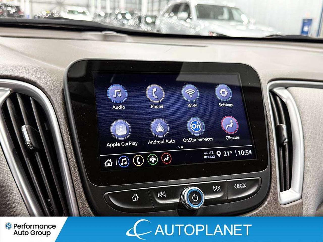 2025 Chevrolet Malibu 1LT, Turbo, Back Up Cam, Apple CarPlay! Photo