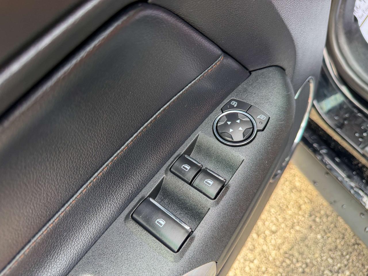 2018 Ford Mustang SOFT TOP-CONVERTIBLE/CAMERA/REMOTE/BROWN LEATHER Photo
