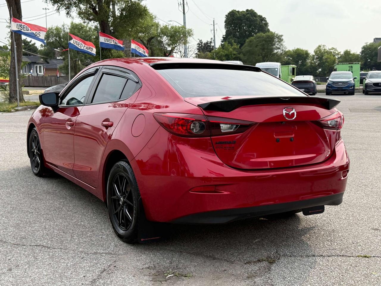 2018 Mazda MAZDA3 GX l Automatic l FWD l 2.0L l 4Cyl l Reverse Cam l Photo