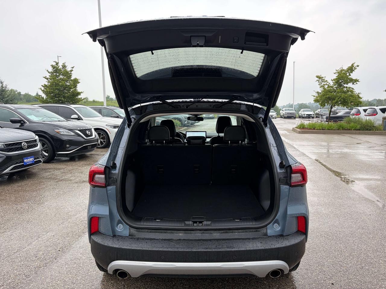 2023 Ford Escape Platinum AWD   Nav.   Leather   Heated Seats/Wheel Photo